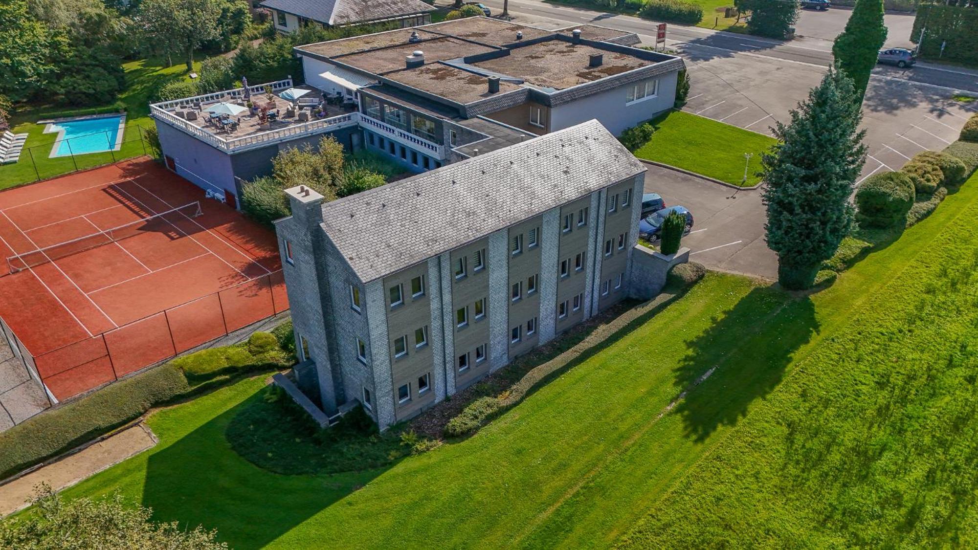Hotel Hotleu 3*