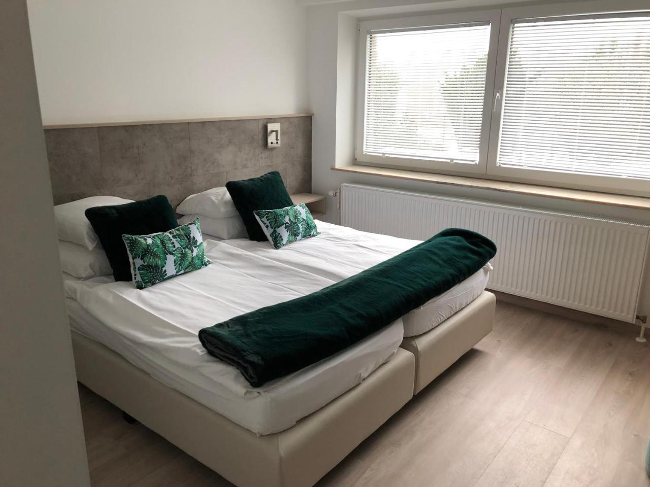 Hotleu Hotel 3*